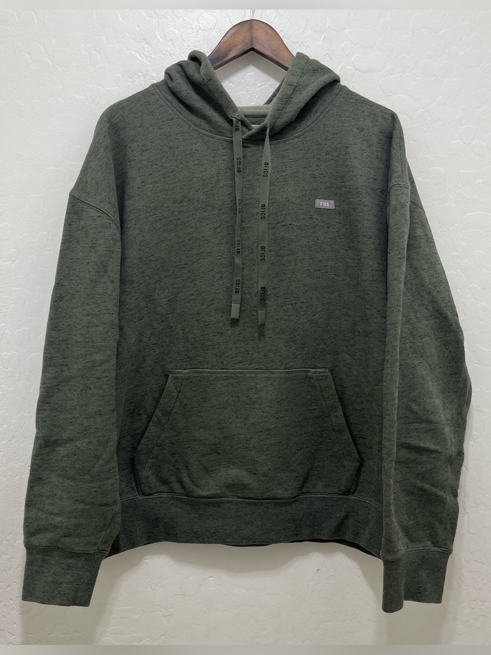 FIGS Off-Shift Fleece Hoodie M21LW1006 Green Women's PO 3383